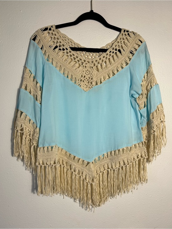 GeeGee Tops - GeeGee Boho Crochet Fringe Blouse S Blue Light Rayon Festival Knit V-Neck Umgee